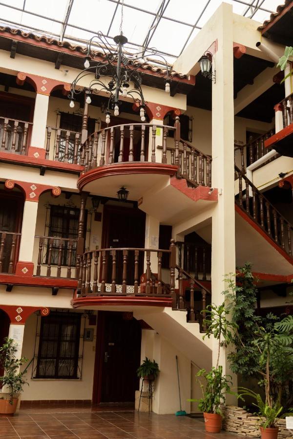 Hotel D'Monica San Cristobal de las Casas Luaran gambar