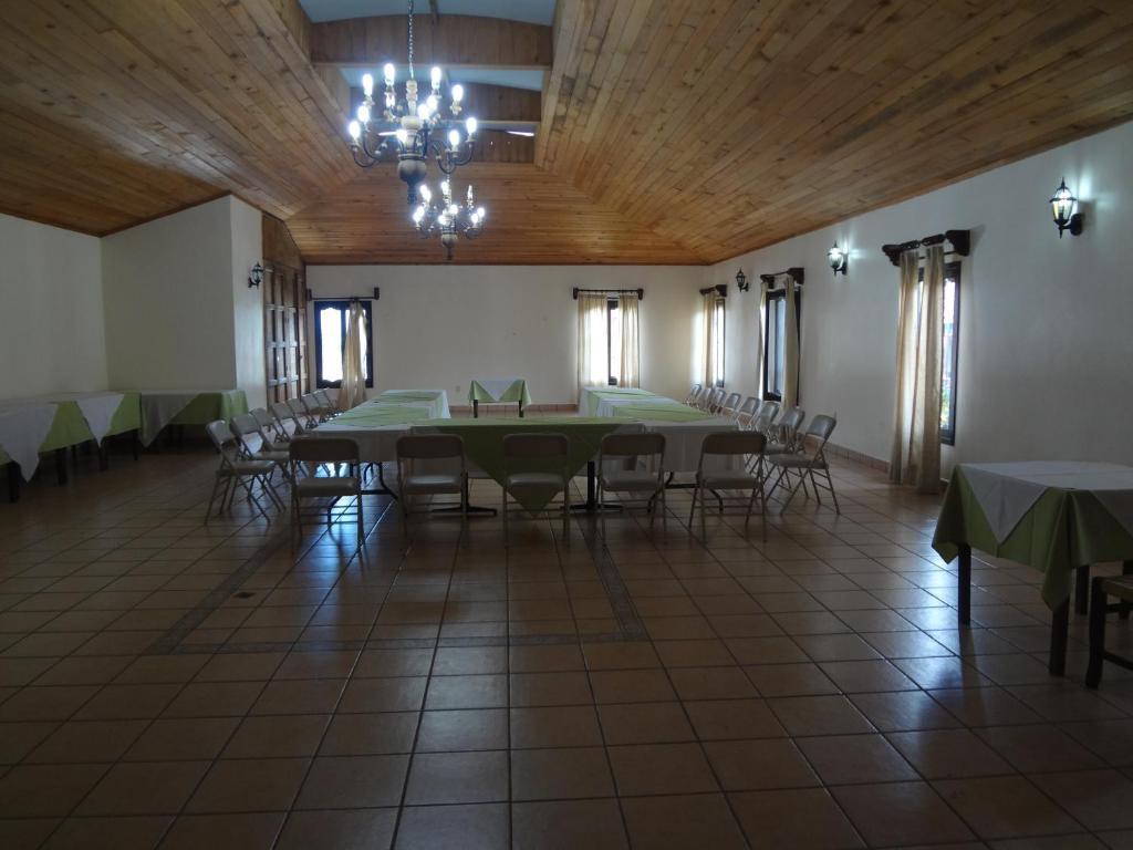 Hotel D'Monica San Cristobal de las Casas Luaran gambar